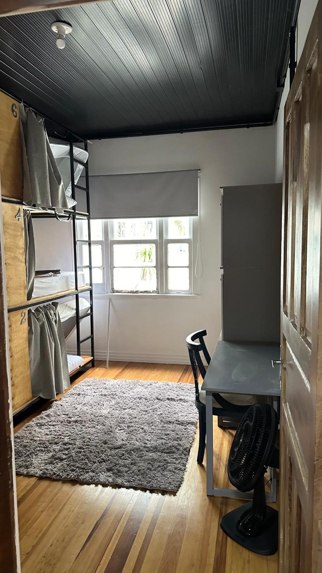 Hostel Hug Brasil Κουριτίμπα Εξωτερικό φωτογραφία