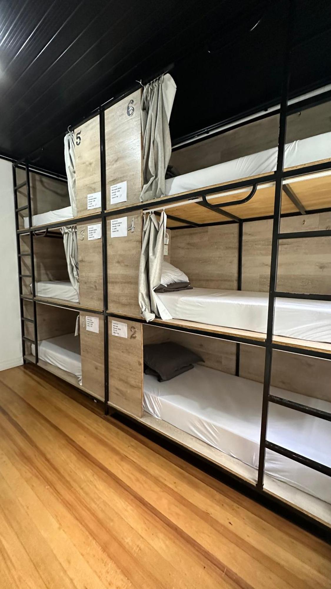 Hostel Hug Brasil Κουριτίμπα Εξωτερικό φωτογραφία